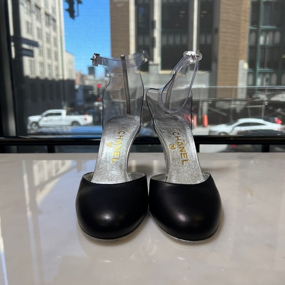 Chanel Ankle Strap Pump - Picture 6 of 9